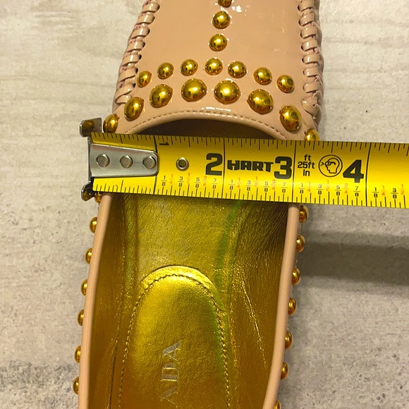 Authentic leather Prada studded flats. - Picture 11 of 12